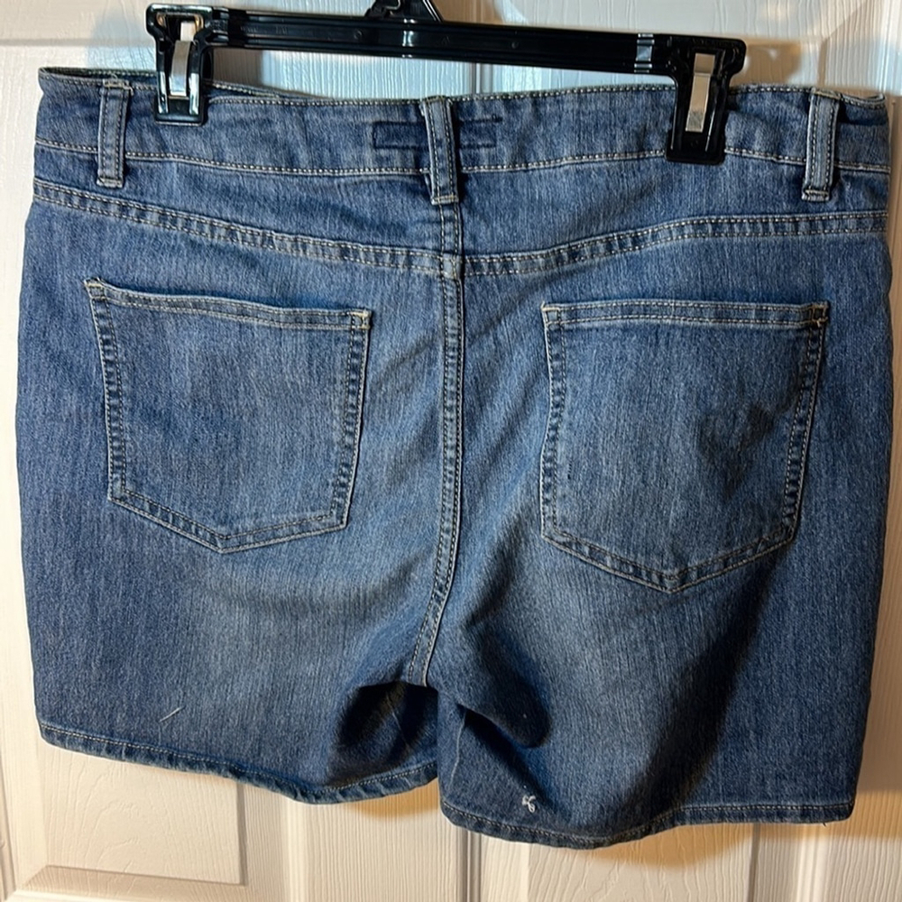 Denver Hayes Mia Shorts Size 12 - Picture 5 of 8